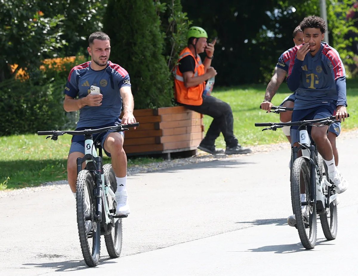Bayern & Germany tweet media