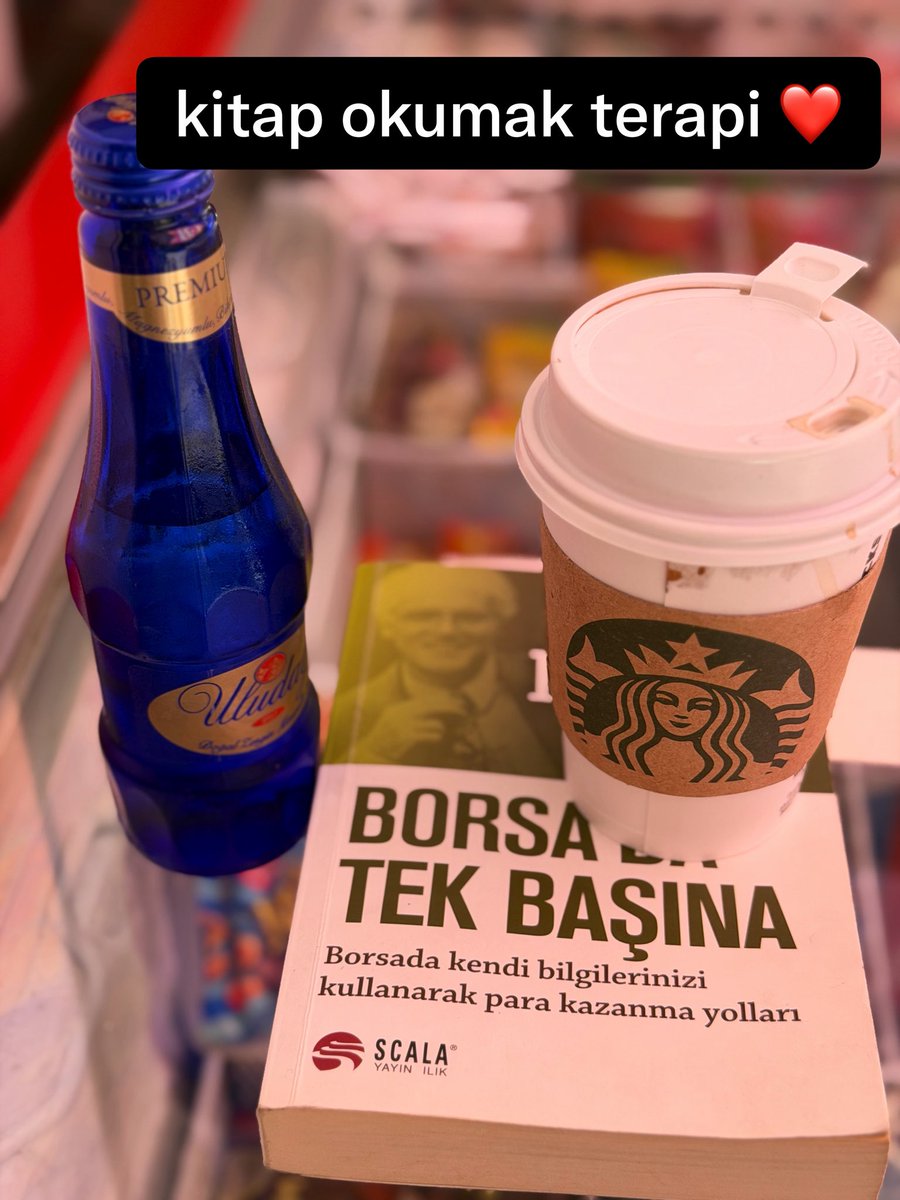 Atiyem01's tweet photo. , sıcaklarda çalışan proletarya sınıfına mı yoksa kendime mi üzüleyim,,,,, ya da borsanın bu kadar dibe vurmasına mı … boşver Atiyecim kitabını oku kahveni yudumla .. yangın yeri gibi yanan Adana sıcağı seni sadece kışın değil bu sıcaklarda da seviyorum 🫶 ❤️🍀💃🏻🌸 📖 https://t.co/k6FXy9dDAU