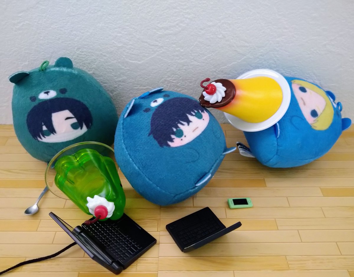 monyuta94's tweet photo. ナツシン (+マフ) 大惨事🍮‼️ https://t.co/5k0sfN8quJ