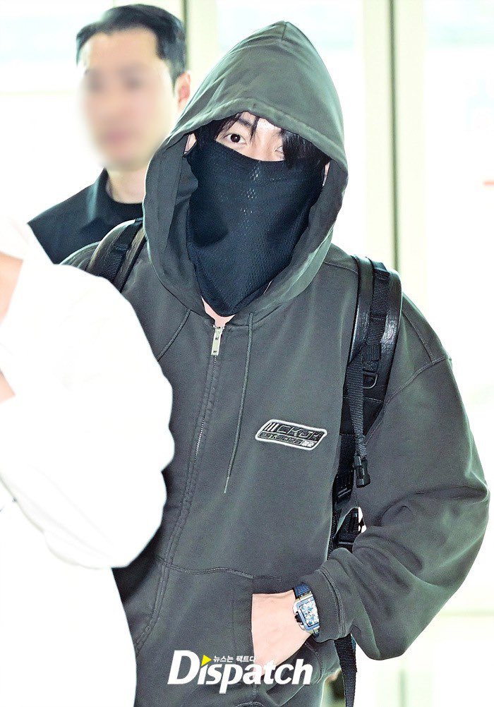 JJK_Times's tweet photo. Jungkook has just departed for New York, USA via Incheon International Airport!

HAVE A SAFE FLIGHT JUNGKOOK https://t.co/7xAhbl39H2