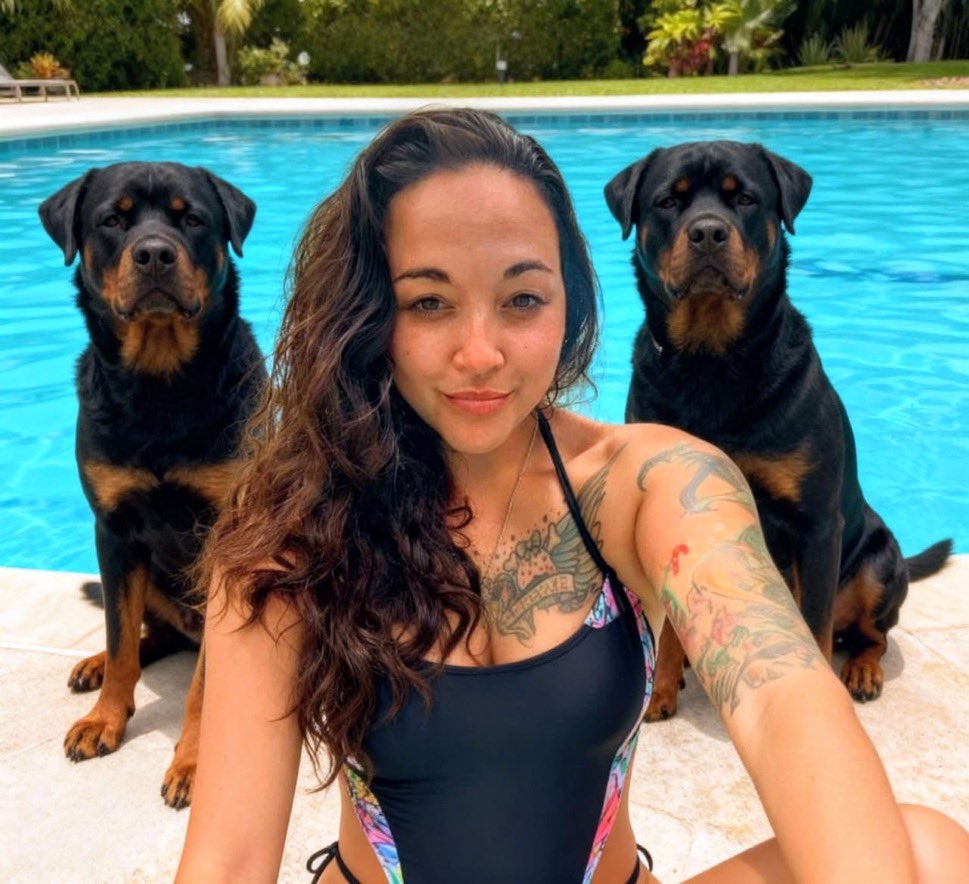CannibalCuuo's tweet photo. My hunny bunny babiesss, yesterday was a smash!🥵 Hot premium clips hmu👉 https://t.co/XzJiZxEdF6…… 👈 get in touch with my budies if you wanna have a threesome session🍒💦💕 #knotty #dogknotting #knottybird666 #k9girl https://t.co/opeiPq0Xb0