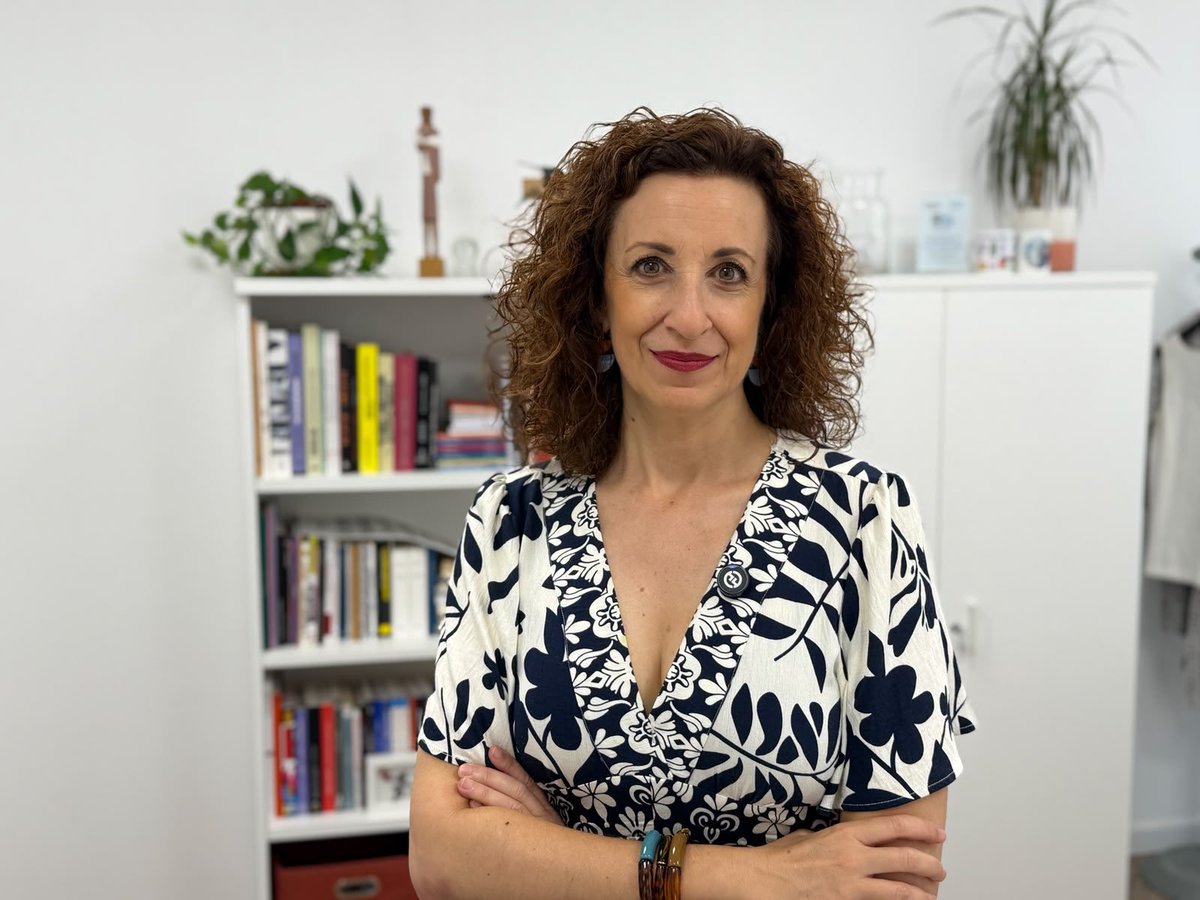 PSOEValencia's tweet photo. Catalá ja aplica a València la "prioritat nacional" pactada amb Vox.

Retalla més d'un 60% l'ajuda humanitària i desmantella les polítiques de cooperació mentre abandona les persones més vulnerables.

Una ciutat solidària no pot governar-se a colp de retallades i discursos ultres.
🗞️ https://t.co/apnzox8lCy