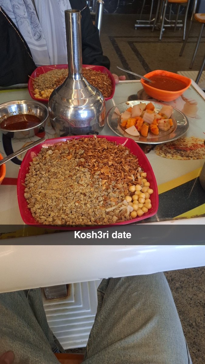 السلطان طومان تراي tweet media