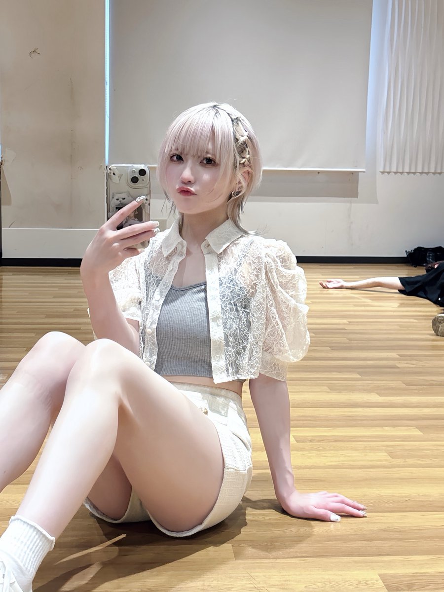 miku_Tohkei's tweet photo. 金髪ショートアイドルはｶﾘｶﾘでなければならぬというのに我ったら https://t.co/6HO56OLder