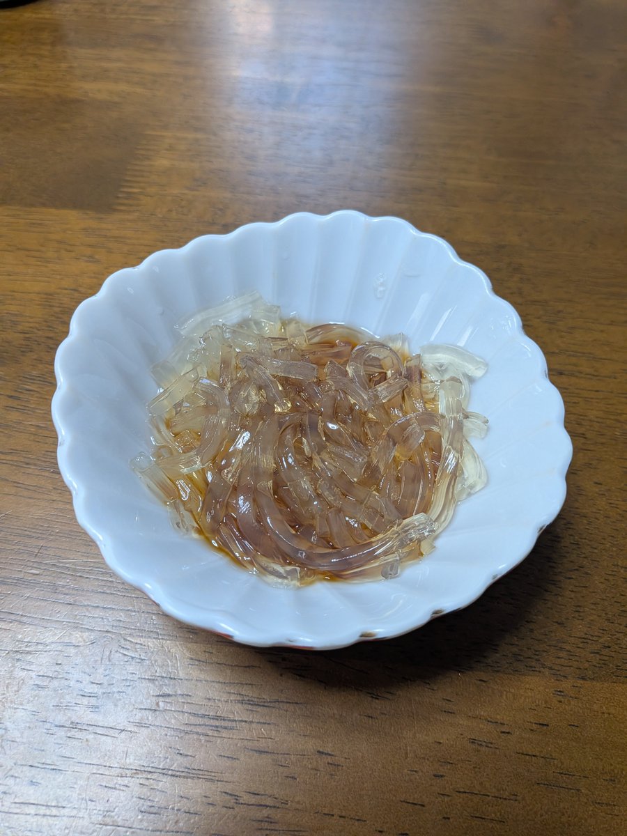 tetsyunb's tweet photo. 三杯酢で心太を久しぶりに食べる。夏の定番。 https://t.co/OVAbgWxrOE