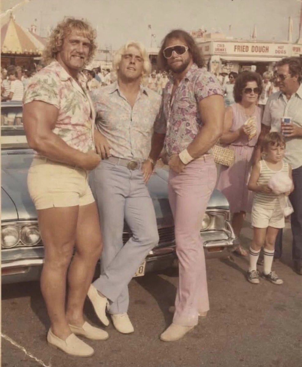 FlyrockMK18's tweet photo. Lion El’Johnson, Fulgrim, and Leman Russ head to the county fair. White Boy Summer circa M31. Colorized. https://t.co/AyupkxMzDK