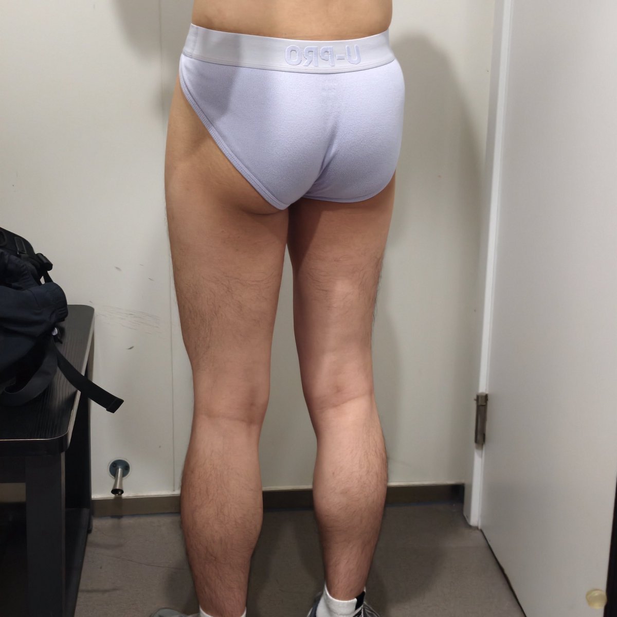 ZhanShipants's tweet photo. #内裤 #内裤控 #三角内裤 #高开叉 #UPRO #gay https://t.co/NRiiLRrBQ6