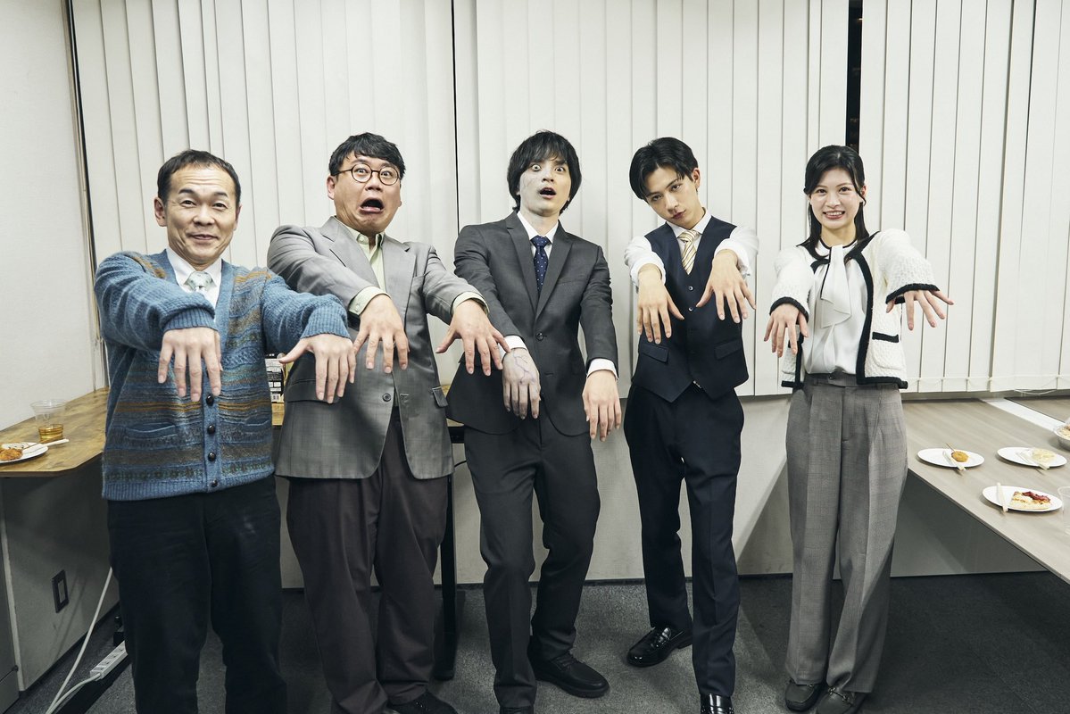 zombie1_2's tweet photo. 🧟‍♂️明日公開!! !!🧟‍♀️
                        ゾンビ1/2 
   長野相生座・ロキシーについに感染🦠

 #半分ゾンビ で感想お待ちしてます！ https://t.co/4zNGOmCJky