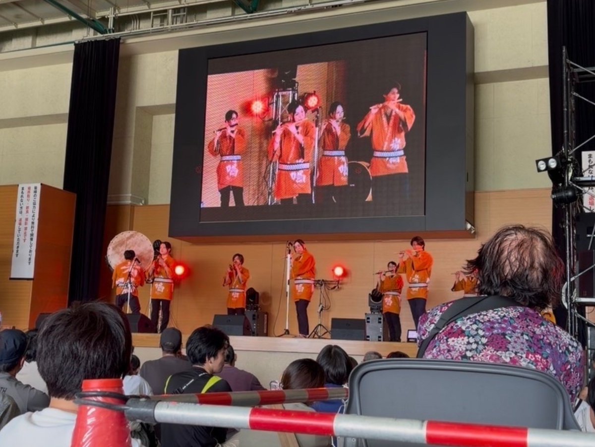 iwamizawanebuta's tweet photo. ／
まめフェスに「囃子方岩鳴」が出演‼️
＼

7月26日に「#まめフェス」で選抜メンバーが囃子を披露しました🎶

当日はお客さんに「ラッセーラ！」の声出しに参加していただき、想像していた以上の大きな声でとても盛り上がりました🔥

今後もイベント参加予定です！
お楽しみに🌟

#北海道 #岩見沢 https://t.co/blWGEMlu1R