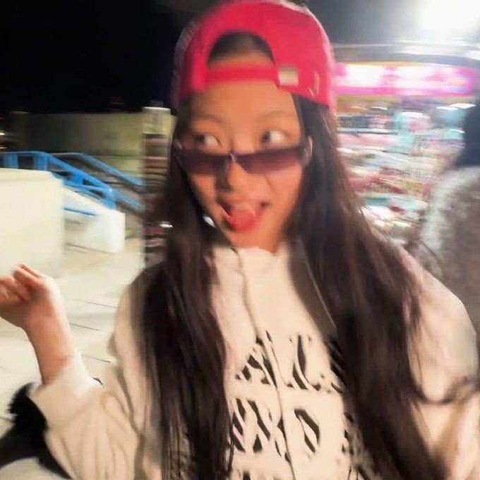 iparkya tweet picture