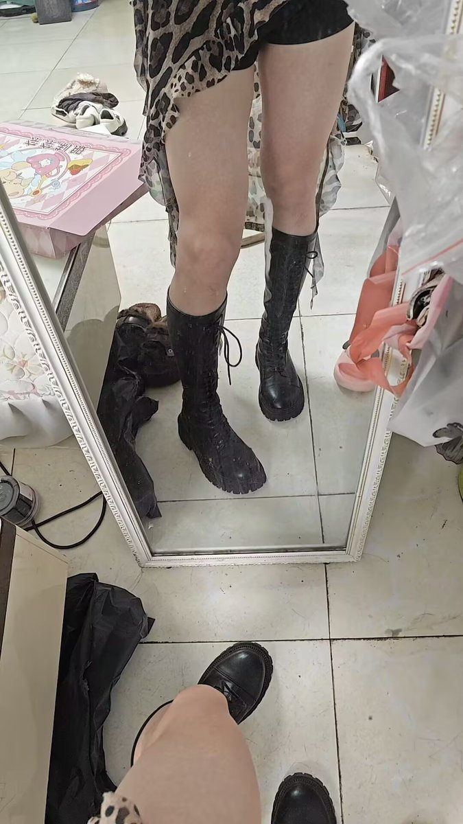91w79's tweet photo. 小男娘 https://t.co/z0AO5iBh3A
