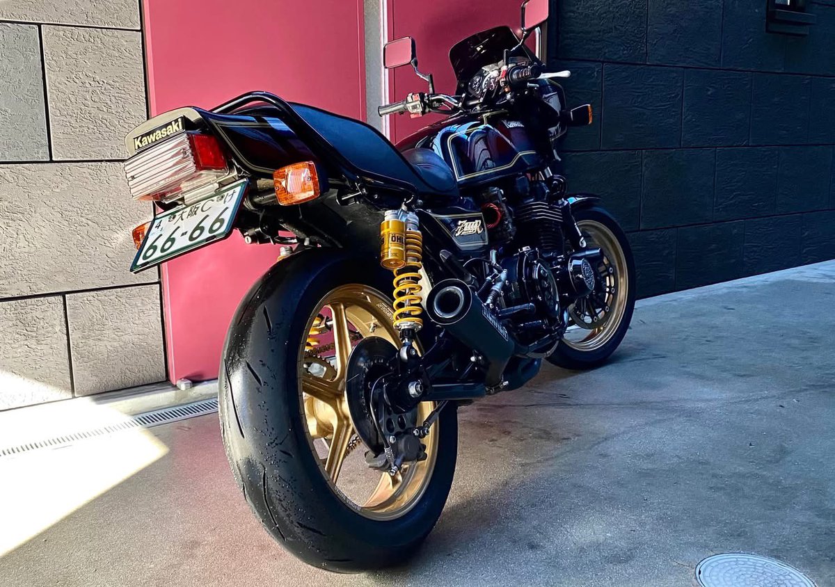 whyvernnさん専用❣️ Z1000R 今この子を超イメチェン中😘 楽しみ〜💕