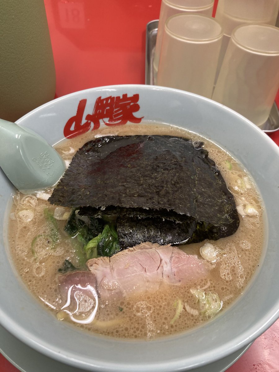 M451R00's tweet photo. もぐもぐ https://t.co/9V3QxvFipo