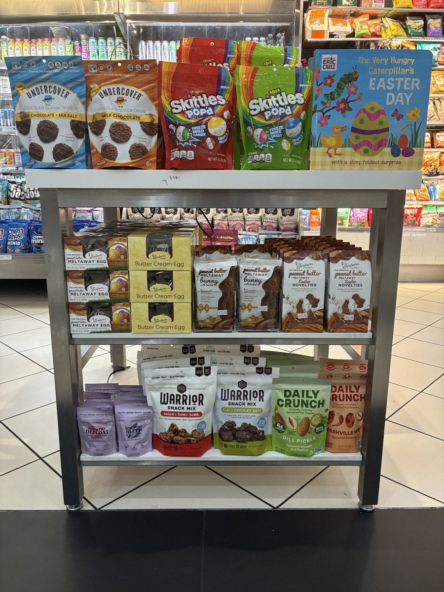 beefreeGF's tweet photo. Trying to squeeze in one last summer getaway before back-to-school season? ✈️

Don't forget to grab your Warrior Mix while passing through one of our retail partners! Every bag fuels your adventure while supporting job training and meaningful employment opportunities for adults with autism and other disabilities. 💛

Snack with purpose wherever the road takes you.

#WarriorMix #RoadTripSnacks #GlutenFreeSnacks #AutismAcceptance #InclusiveEmployment