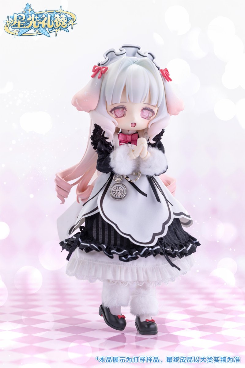 hermeow_shop's tweet photo. 📢🆕単品ドール新作速報🆕📢
海外ドールメーカーより、1/12スケールBJD関節単品ドールシリーズ新作「星光礼賛」がご紹介❣
今回登場のは、スペシャル種類の「プードル｜啓明の星」🐶🌟

耳・プリーツカチューシ・追視アイはマグネットで着脱可能✨
ドール全身の高さ約20cm、ボディのみなら約13.2cm。

ラインナップは通常5種類＋スペシャル2種類ですが、ランダムのブランドドールじゃなくて、お好きな子を選び可能の単品ドールです‼
当店は正規代理店として、販売予定があります！続報を楽しみに✨

本商品の関連投稿：
https://t.co/NkULfOY0cs

※現在は展示用サンプルのため、色味や細部は量産時に改良される予定。最終的な仕様は実物を基準としてください。
TAP:Starlight Hymn
