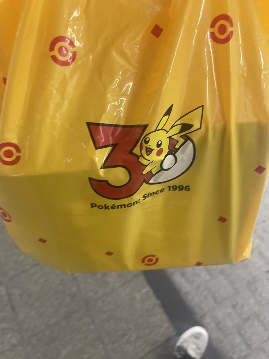 micchi0107aaa's tweet photo. とりあえず
マクドのサマーチャンスバックを
もらいにいった笑 https://t.co/KWrE79d9ue