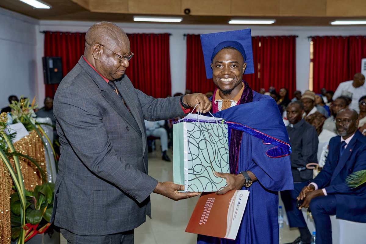 AimsCmr's tweet photo. On 25 June, we celebrated 45 Structured Master’s and 17 Cooperative Master’s graduates from 12 African countries at our Ngeme campus in Limbe.

Notably, 10 of the 17 Cooperative Master’s graduates secured employment through their industry placements before graduation. https://t.co/K2l9s0gKc9