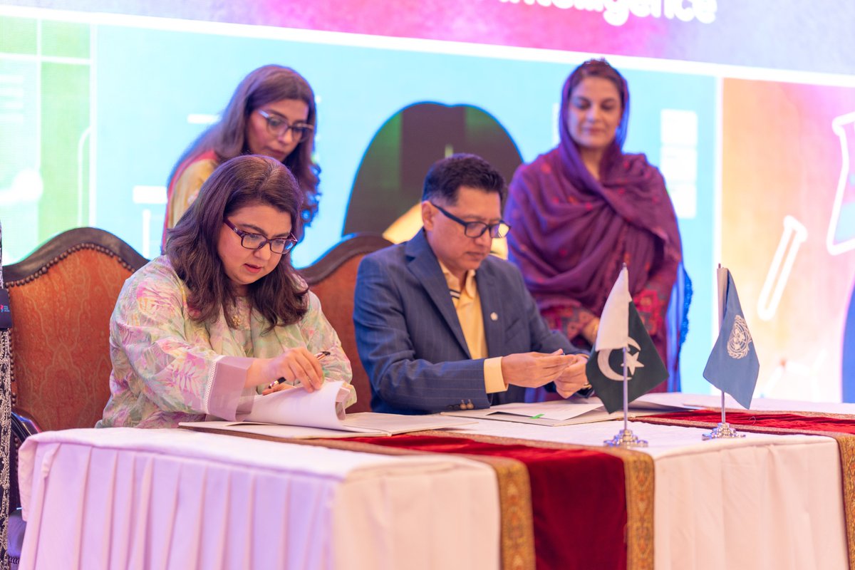 unwomen_pak's tweet photo. A defining moment for Pakistan's AI future. ๐ค๐ต๐ฐ
@MoitOfficial and UN Women have signed an MoU to institutionalize the UN Women Gender Responsive AI School Pakistan, reinforcing national ownership and ensuring its long-term sustainability.
#GenderResponsiveAI #DigitalPakistan https://t.co/OnYzDJZjtZ
