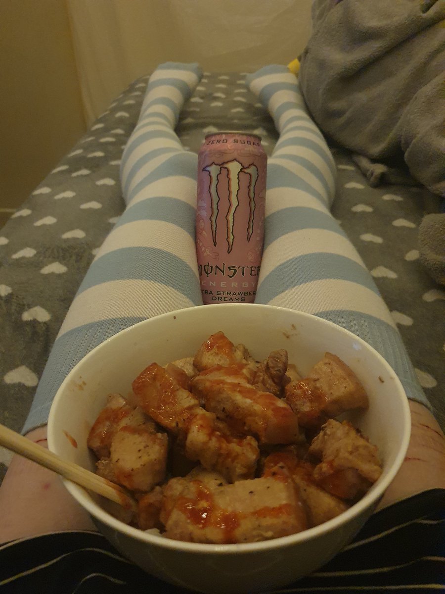 Creative_luc's tweet photo. I made some good food

Anyone being weird about my cuts are getting blocked btw https://t.co/boONAvgyMH