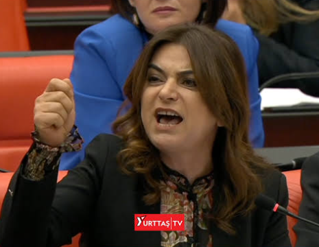 armancame_'s tweet photo. 🔴DEM Parti laik atak geçiriyor

Okullara mescit yapılmasına karşı çıkan DEM'li Gülistan Koçyiğit: 

"Özgürlükçü laiklikten yanayız. Bizi cami karşıtı gibi gösterdiler." https://t.co/IxZzldEOMr