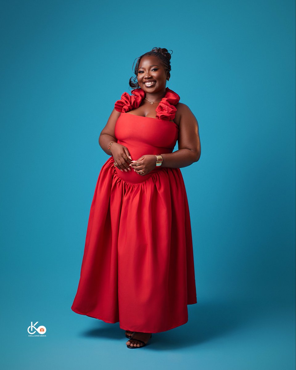 tmscentng's tweet photo. OLUWATIMILEYIN 🤍

The one who has God as her backbone.

Stepping into a new age with a heart full of gratitude. God has carried me, sustained me, and written every chapter of my story beautifully.

Cheers to grace, growth, favour, and becoming all He has called me to be. 🥂�� https://t.co/EhYjIYc9hG