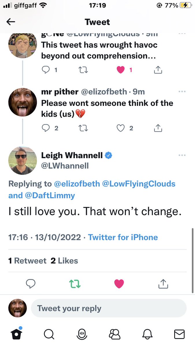 elizofbeth's tweet photo. Who remembers  #loveyoutoo https://t.co/wpAUraB1LE