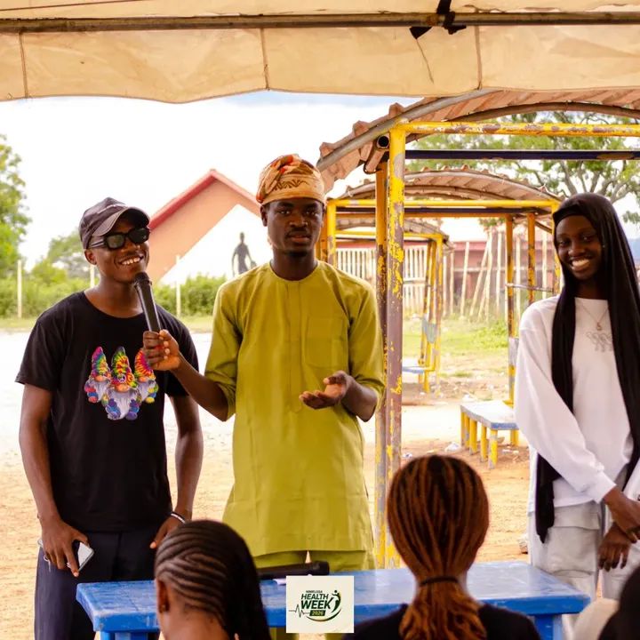 AccoladeBishop's tweet photo. Fun😎 + fair👻 = Funfair 🌟
Mastered by yours truly ⚡

Yours sincerely 🎤,
Your Champ MC 💛.

#AccoladeBishop #YourChampMC #MCfortheChamps #MC #Events https://t.co/ofUNq6dSEA