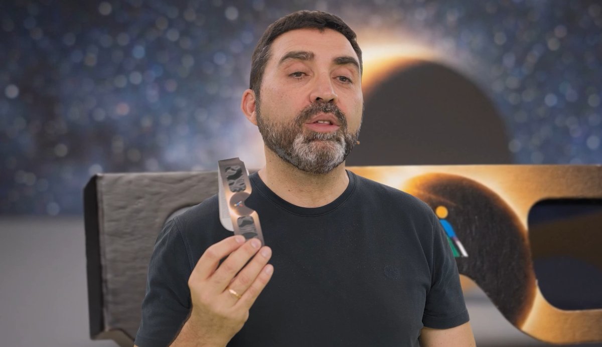 ONCECatalunya's tweet photo. ☀️ El Pròxim 12 d'agost l’@ONCE_oficial aposta per un eclipsi total de sol inclusiu i preventiu, amb el risc mínim per a la salut ocular. 

Per això, els seus 2.500 venedors a Catalunya distribuiran, de manera gratuïta, 200.000 ulleres certificades i homologades. https://t.co/8HmKq1w0Yp