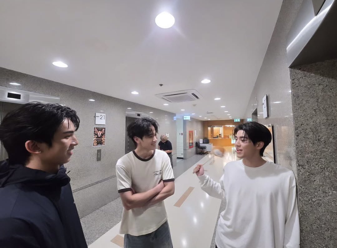 AMPG_OURLOVE's tweet photo. 𝐈𝐆 𝐔𝐩𝐝𝐚𝐭𝐞 𝐒𝐭𝐨𝐫𝐲 : boombumpy
📆 30/07/2026

พี่บั๊มถึงกลับบอกว่า“กลับบ้านได้ยัง”😂

#Almondbabybigboy
#AlmondProgress 
#ด้อมภภ #PSPW https://t.co/WvWBGQydc7