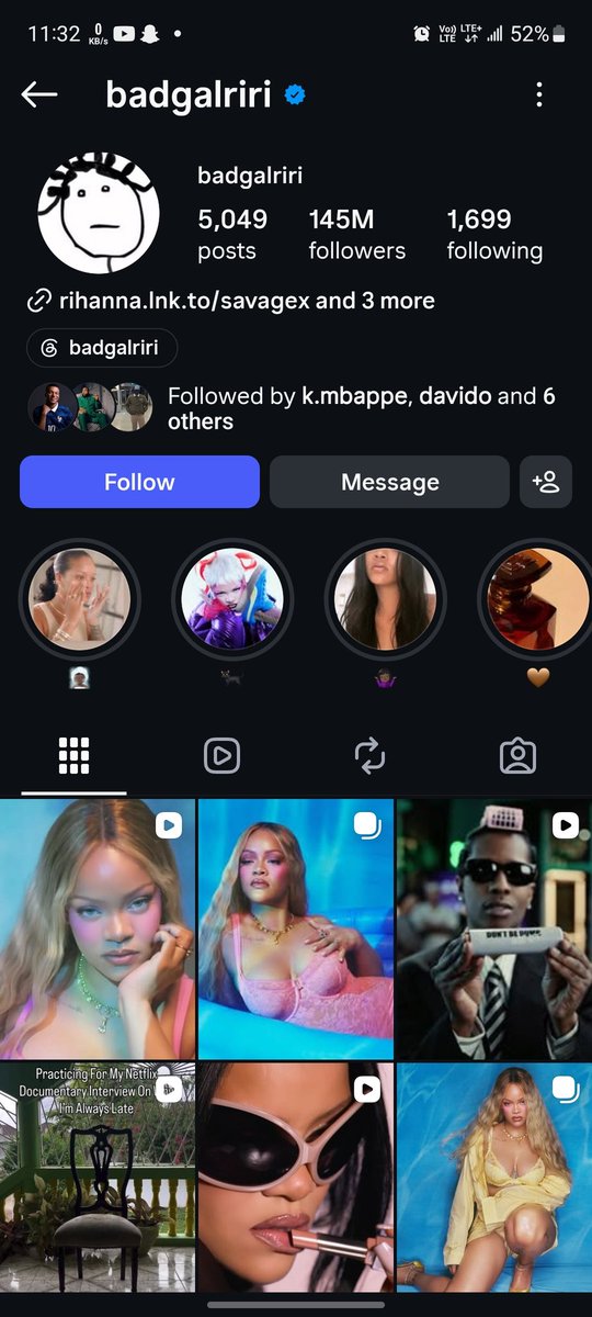 Samuwasky6's tweet photo. @brfootball RIHANNA? https://t.co/Ur0WlVTH1G
