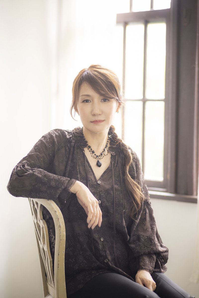 VictorMusic's tweet photo. #浜田麻里
／
『INCLINATION Ⅳ』より
リード曲「Rhapsodiaris」を8月5日（水）に先行配信決定！
壮大な映像世界を描いたMVもプレミア公開👀
同日発売の「BURRN!」9月号で表紙＆巻頭に登場！
＼

🔽MVはこちら（8月5日（水）0:00よりプレミア公開）
https://t.co/ra0jnNqmZ3 https://t.co/a2vukgAHVP