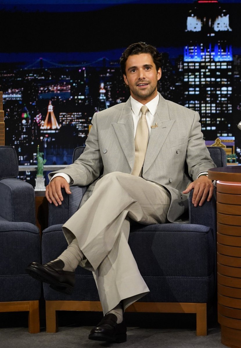 westerosies's tweet photo. Fabien Frankel for The Tonight Show with Jimmy Fallon.
#HouseOfTheDragon https://t.co/p29xnbbddH