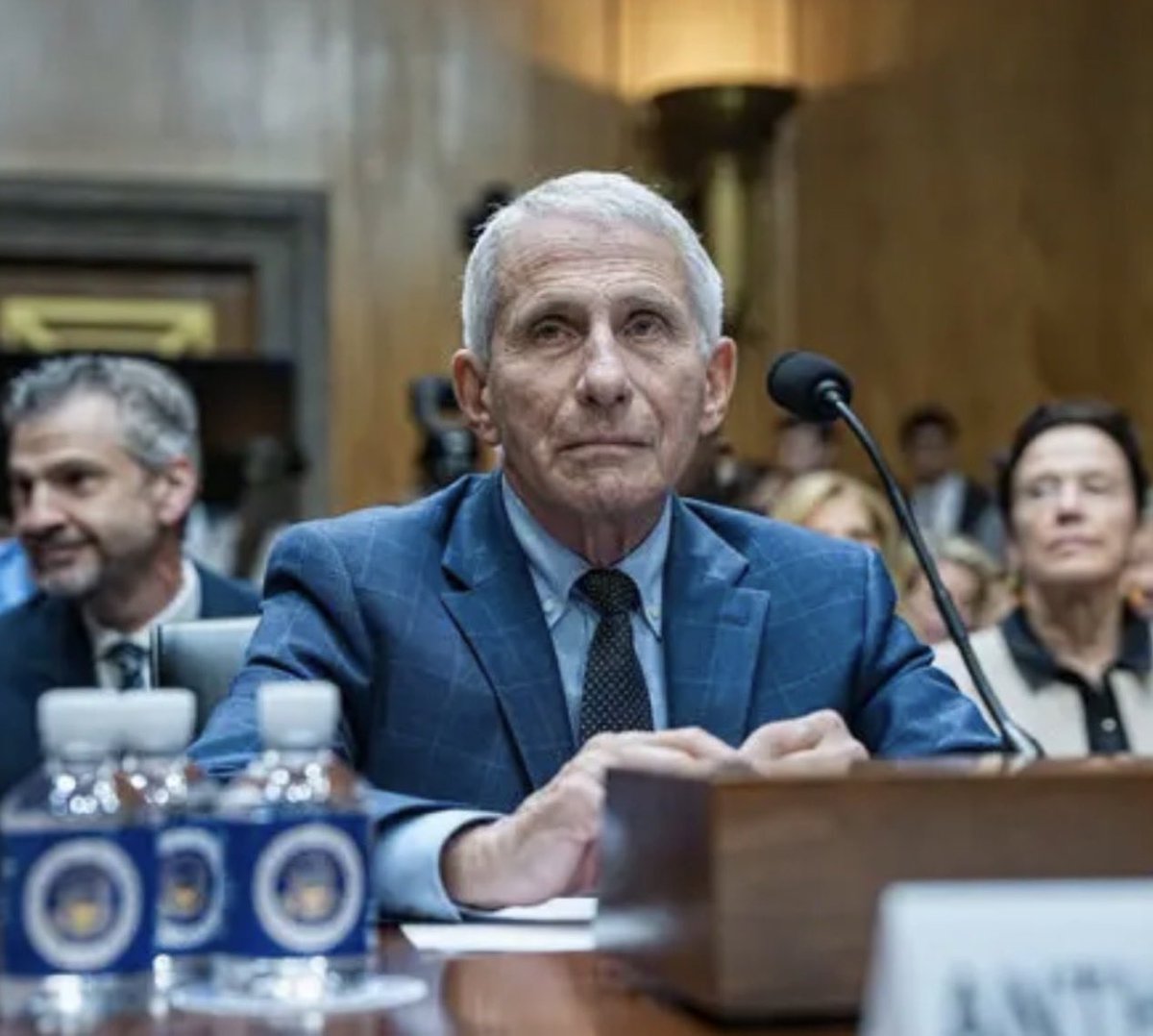 17thletter221's tweet photo. I STRONGLY SUPPORT “DR” FAUCI GETTING PUT IN PRISON FOR THE REST OF HIS HORRIBLE LIFE

I DO NOT STAND ALONE https://t.co/MwfUpgZbCK