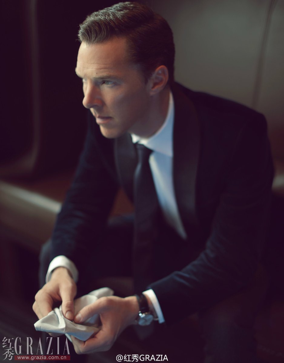 beyer_chri50076's tweet photo. Some random pics of Benedict to bless your day. 😊 Part 1 https://t.co/hDz0K6xj8T