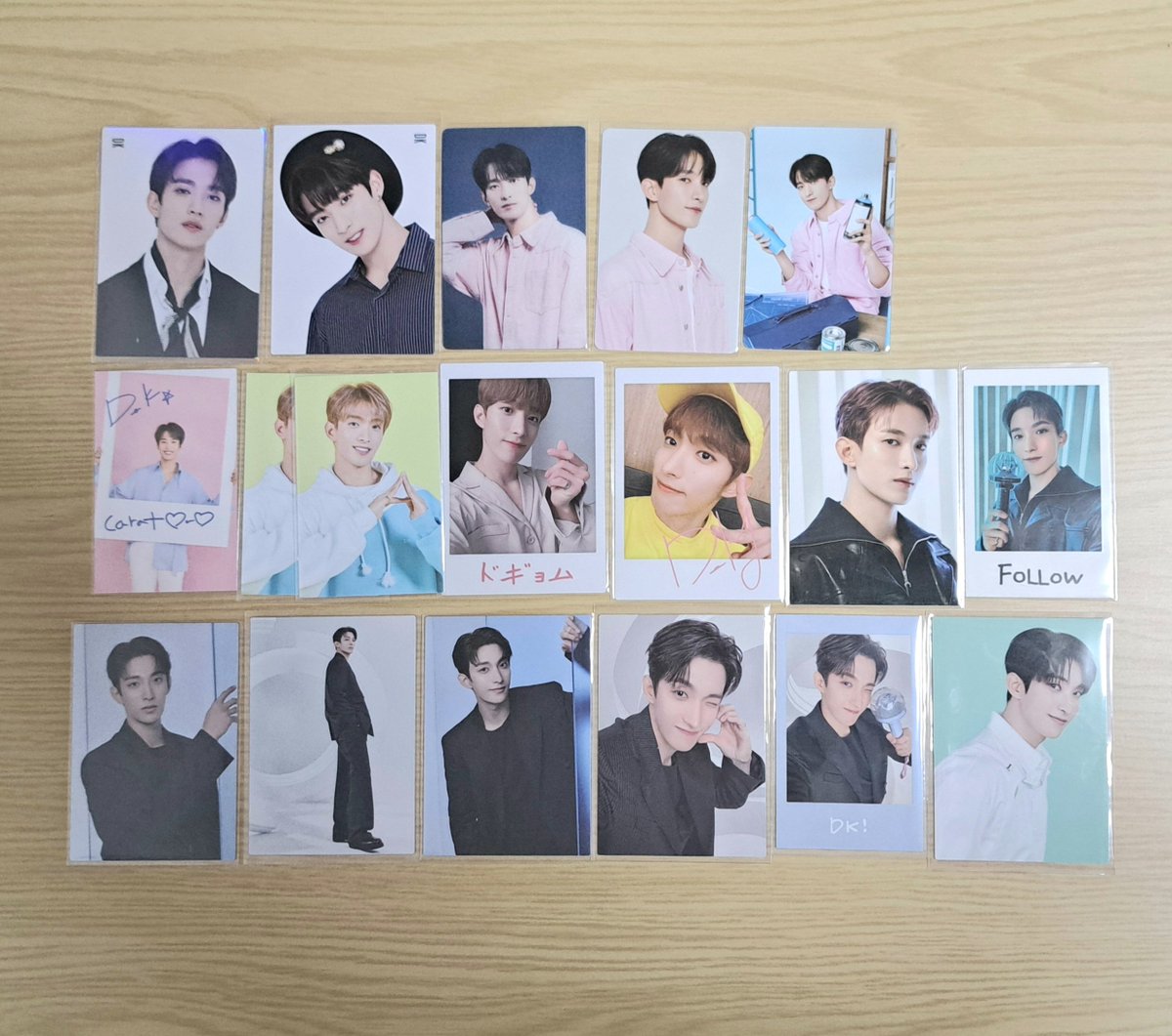kimirus82340's tweet photo. セブチ SEVENTEEN トレカ 買取 交換

譲）画像1~3 ドギョム

求）買取（メルカリ通し≫PayPay）

グッズ整理しております
お値段記載しリプ又はDMの方にお声がけ頂きますと幸いです🙇🏻‍♀️

なるべくおまとめでお願いします🙇🏻‍♀️⸒⸒ https://t.co/eR3YlXPUjl