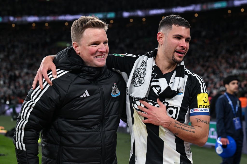 NUFC_HQ's tweet photo. Back to back Eddie and Bruno farewell videos are going to finish me #nufc https://t.co/PT6T2QZL0j