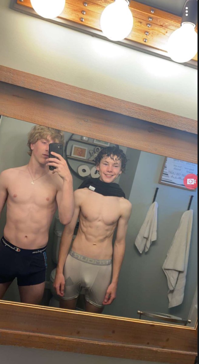 Kylerbaitzh's tweet photo. Hot bait files 🥵🍆.. mega links and vip channels. I am also taking bait requests 
Telegram: https://t.co/PpkR7dopnB

#baited #baitrequest #baitgays 
#baitedboys #bait https://t.co/iQ5wRRgG6f