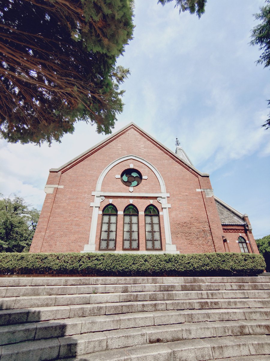 k_honi's tweet photo. 今日のレッスン後の寄り道は、一度見てみたかった神戸文学館に行ってきました✨ https://t.co/bCy5aFZEdE