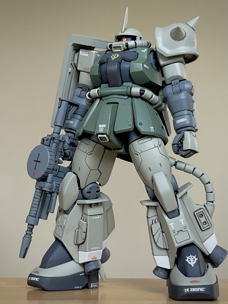 Gajumaru810's tweet photo. @kutsunomushi @mocamaro_GUNPLA はい、灰緑×フィールドグレイ...オススメです😏 https://t.co/VwfhpaIAYQ