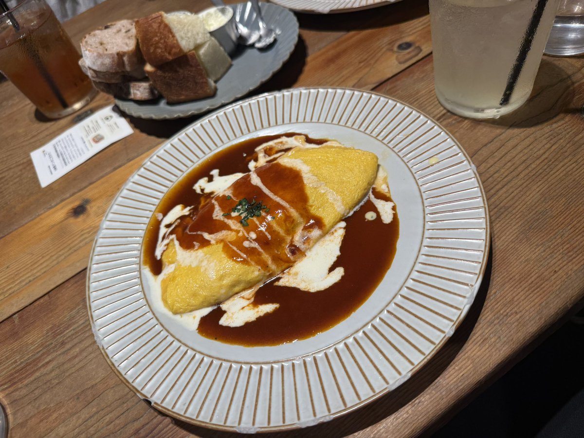 mermiio0's tweet photo. うまうま( '﹃'⑉) https://t.co/GqOV9ZmMvu