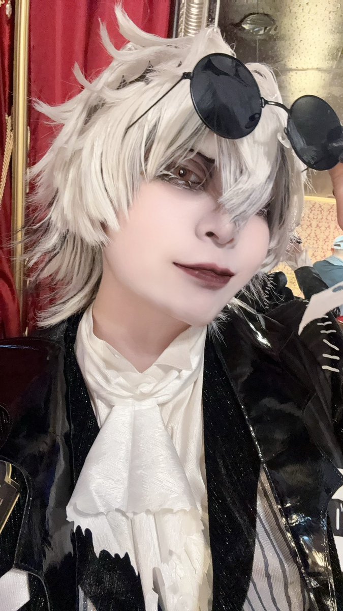 hi_yo_cos_04's tweet photo. Cosplay / twst / 🎃

                       ⚯ ͛ https://t.co/1X4ghYry8z