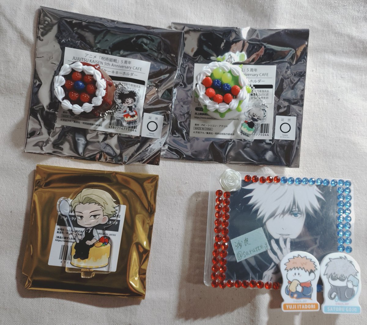 saratto_g's tweet photo. 【交換】　呪術廻戦　スイパラ
提供
ケーキキーホルダー：脹相、狗巻
アクスタ：七海
求
ケーキキーホルダー：五条、伏黒、パンダ
アクスタ：虎杖

キーホルダーは五条含む交換のみ。
郵送になります。
よろしくお願いいたします。 https://t.co/mzSYvyXVPq