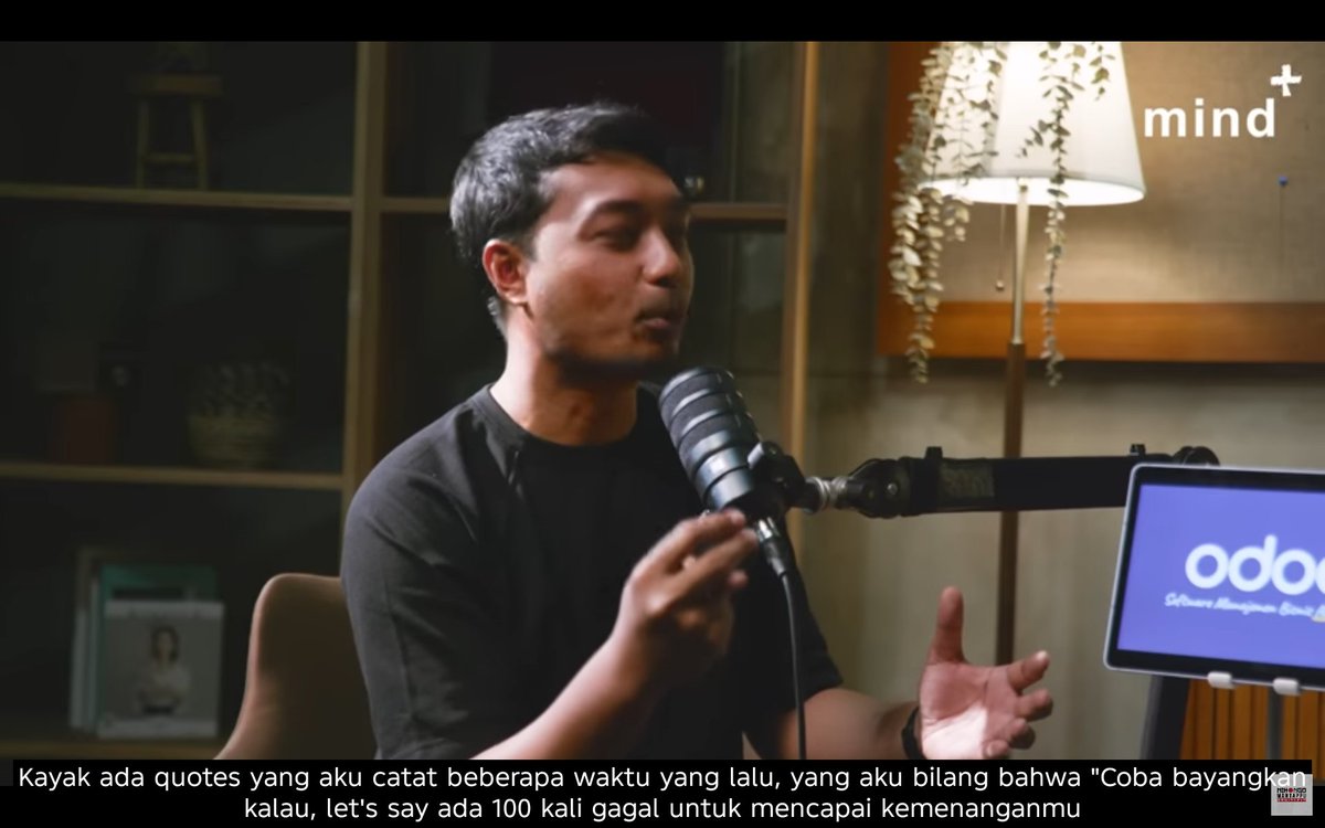 falalanisrina's tweet photo. nasihat buat kamu yang sering gagal 

Bilal bilang di podcast nya Jerome, "at least kamu berupaya, walaupun possibility nya untuk berhasil itu kecil. tapi yang dinilai dari proses seseorang itu kan upayanya.. upaya, upaya, upaya, dan upaya.."

ada quotes yang bilang, "congratulation untuk kegagalan mu karena kamu udah lebih di depan daripada orang yang bahkan enggak pernah mencoba sama sekali" 

kalau kamu tau akan ada 100 kali gagal untuk mencapai kemenangan mu, kamu akan sadar setiap kali gagal itu adalah kemenangan2 kecil. makin sering gagal, makin dekat dengan kemenangan itu.