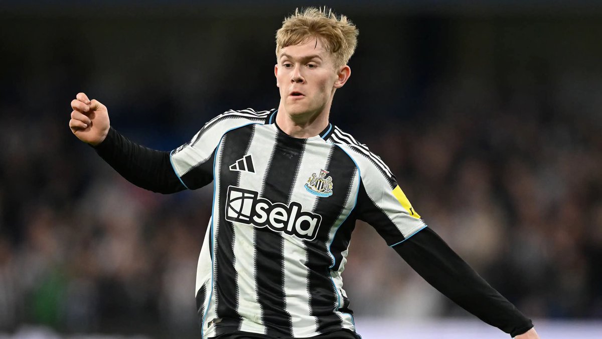 laxno_sap's tweet photo. 🚨 𝗕𝗥𝗘𝗔𝗞𝗜𝗡𝗚

Manchester United are considering a 
move for Lewis Hall as they see the 
Newcastle defender as the ideal 
long-term replacement for Luke Shaw.

Lewis Hall is believed to be open to 
leaving Newcastle United!

— @samuelluckhurst https://t.co/XmVMBP7DOi