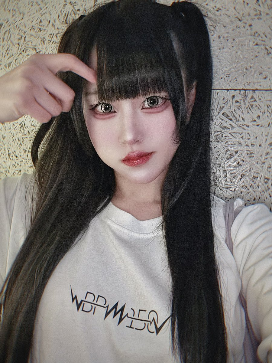 _HimeManaka_'s tweet photo. 🔚🖤 https://t.co/8e7vzm9ux4