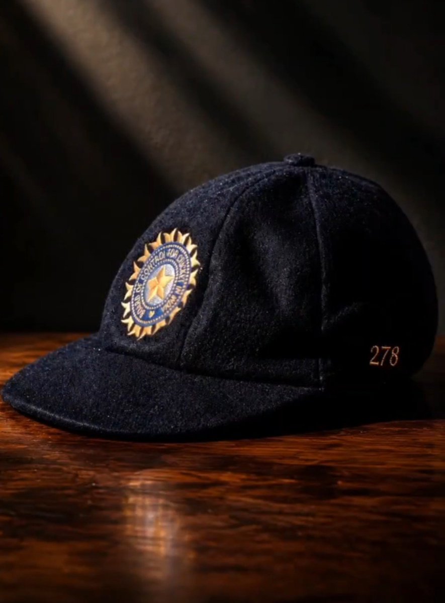 visupol's tweet photo. "अजिंक्य!..." 🏏🫡❤️
#अजिंक्य_रहाणे
#ajinkyarahane #batsman #captain #class #timing #resilience #indiacricketteam #278 https://t.co/vFr7s1pniE