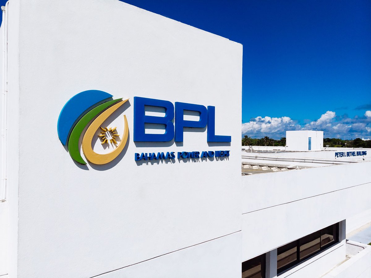 BahamasLocal's tweet photo. Island-wide power outage hits New Providence early Thursday morning
#powercut #bpl #outages #notagain
https://t.co/krQGysRYeV https://t.co/1iYCQxPbKi