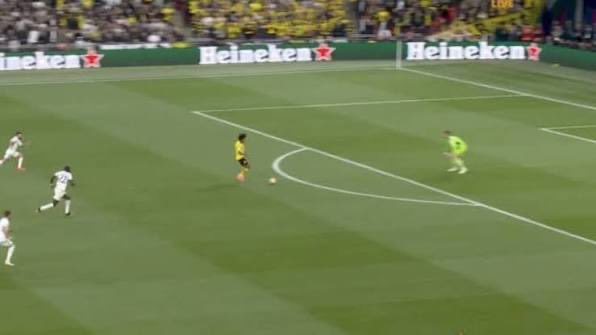 marten_bvb's tweet photo. @FabrizioRomano @mundodeportivo https://t.co/VptAdlktyT