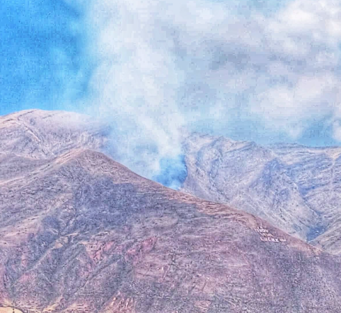 COENPeru's tweet photo. En #Cusco, entre los días 28 y 29 de julio, dos #IncendiosForestales se registraron en los distritos #Huayopata y #Lucre, respectivamente, siendo el primero de ellos extinguido, dejando 8 ha de vegetación destruida, según la #EDAN ya culminada. En tanto, en la segunda jurisdicción, el fuego se mantiene activo y trabajan en el control y extinción efectivos de @cgbvpoficial y pobladores. Ninguna emergencia reporta daños a la vida y salud de las personas.