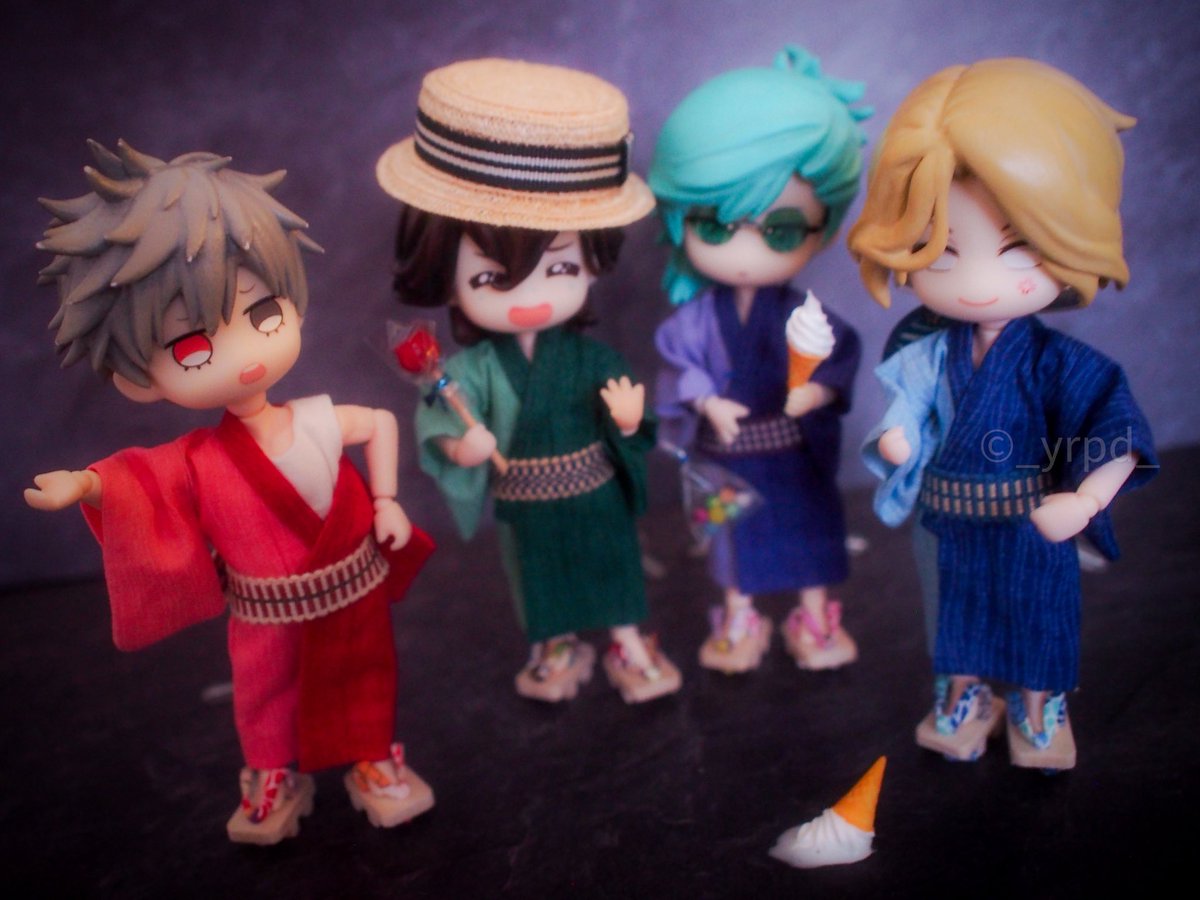 _yrpd_'s tweet photo. 言い争ってたらソフトクリーム落としちゃった様子など

素敵な作品は、

浴衣 @itoyura0718 さん
下駄 @moon_rabbit5 さん
団扇 @irotoridori_51 さん
紫陽花 @37e_OvO さん
食べ物 @naginataya_doll さん
スーパーボール、金魚すくい、ヨーヨー @mini_korobo さん
帽子 Mode Etlanさん

です！ https://t.co/SSbaRMSy9x